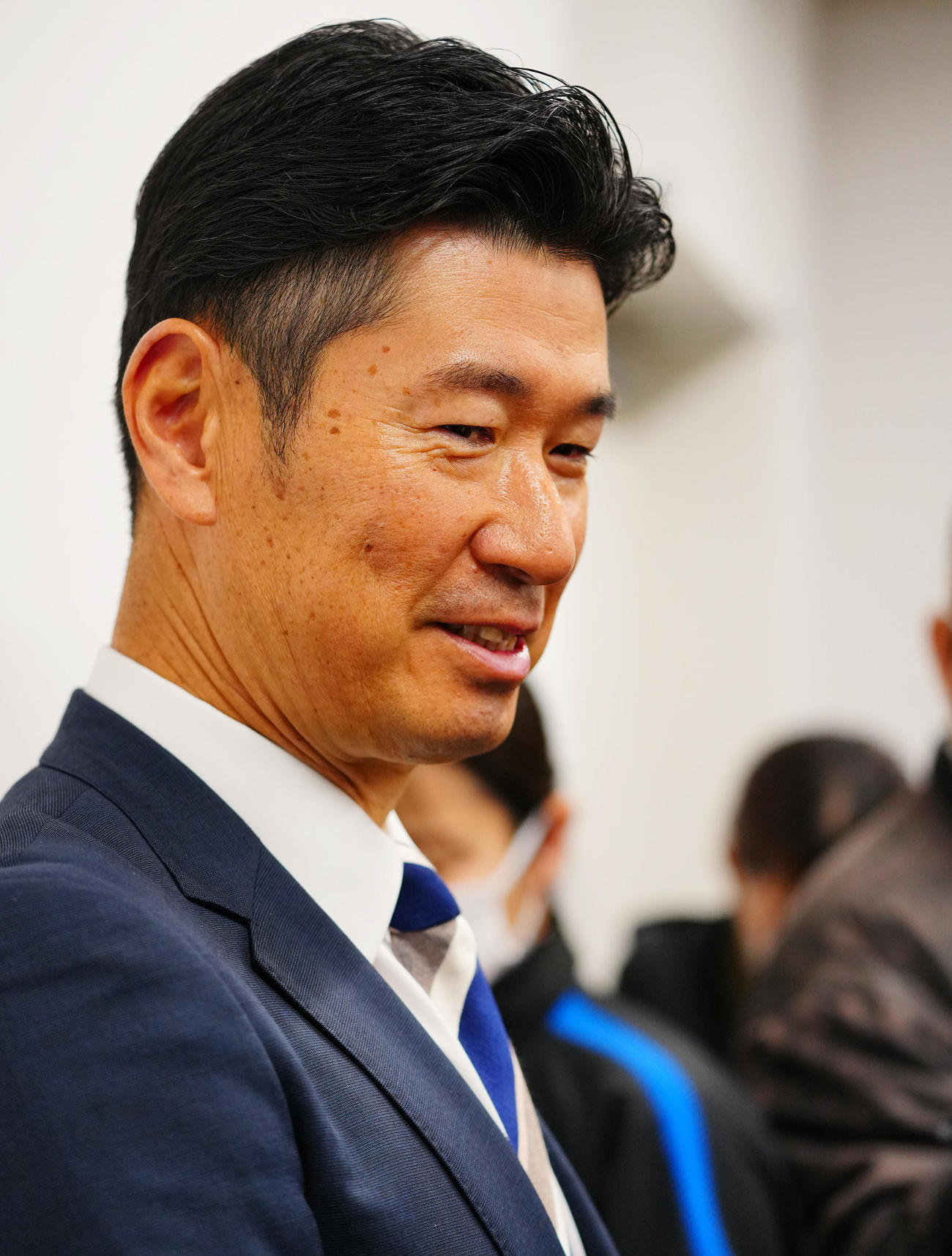 契約更改した西武高橋光について話す広池球団本部長（撮影・垰建太）
