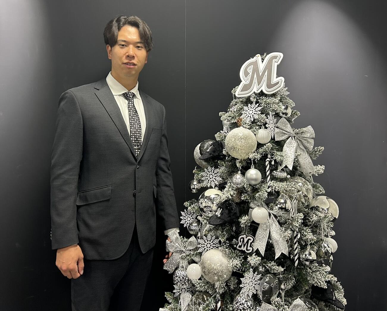 ロッテ上田希由翔（25年11月撮影）