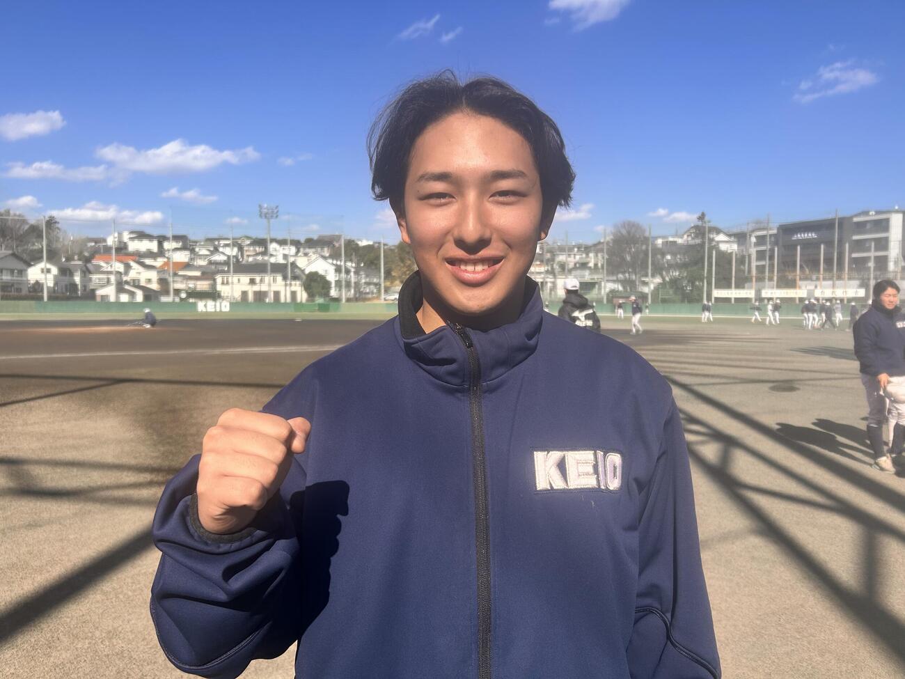 「今年はリーグ戦もしっかり絡みたい」と抱負を語った慶大・清原（撮影・平山連）