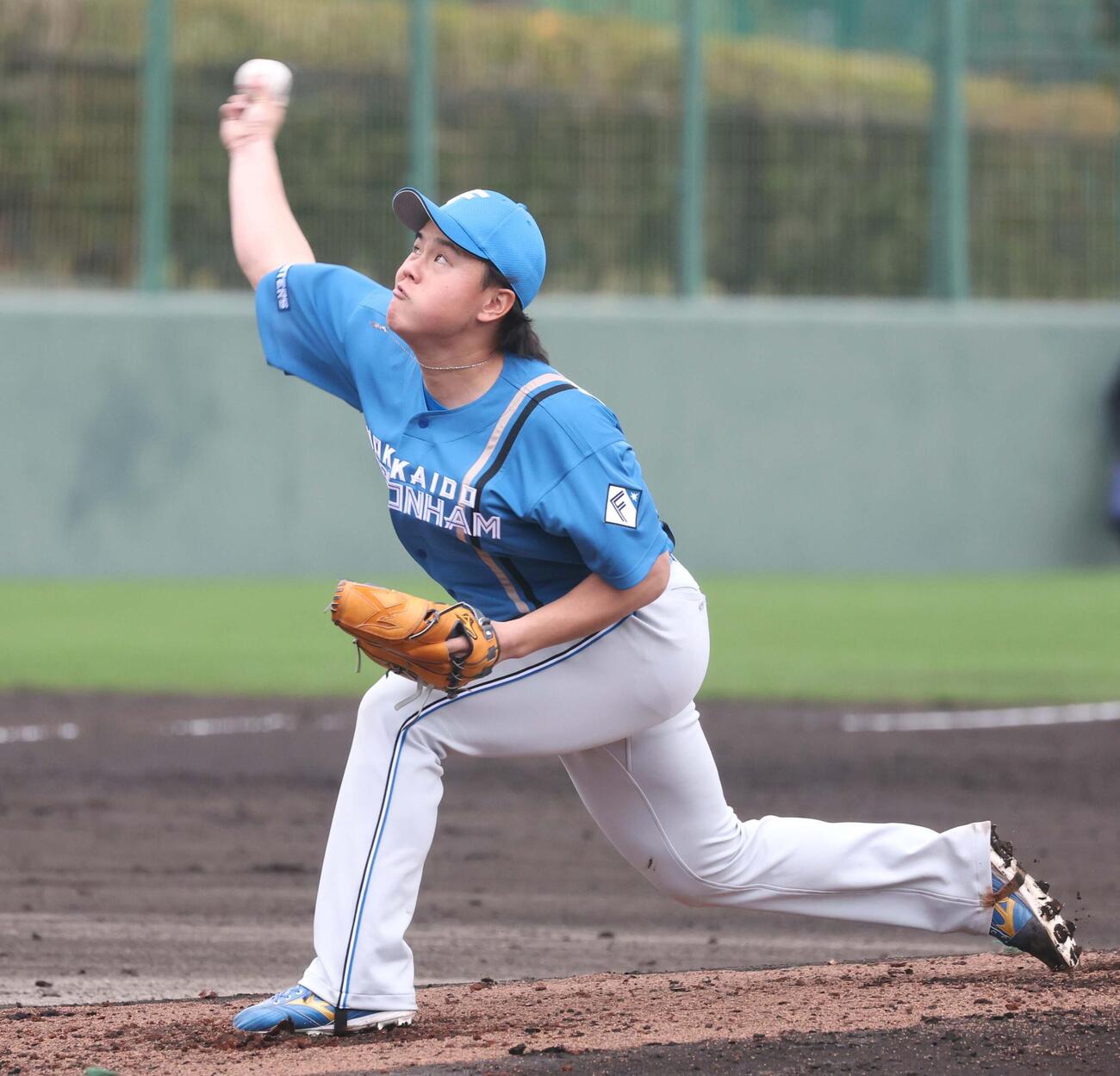日本ハム紅白戦　3回に登板の畔柳（撮影・黒川智章）