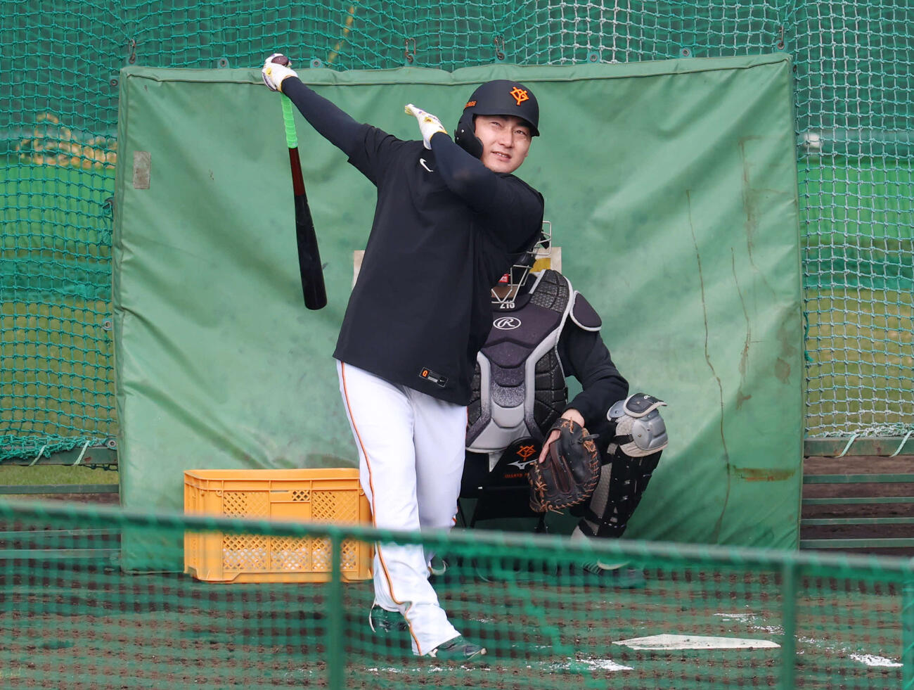 特打をする巨人丸（撮影・増田悦実）