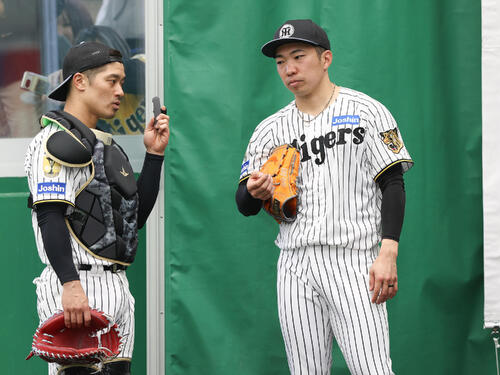 阪神】侍の石井大智がピッチコム初体験「捕手がちょっと大変そう」坂本