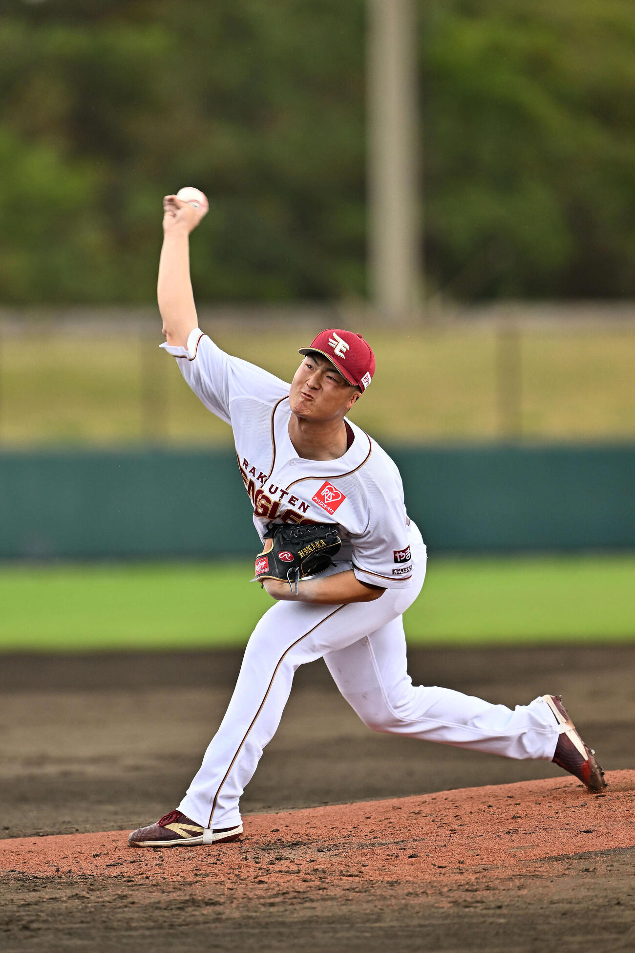 ライブBPをする楽天日當（撮影・滝沢徹郎）
