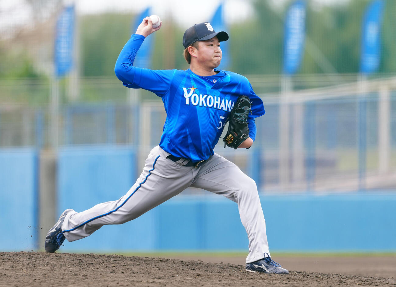 ライブBPに登板したDeNA石田裕（撮影・鈴木みどり）
