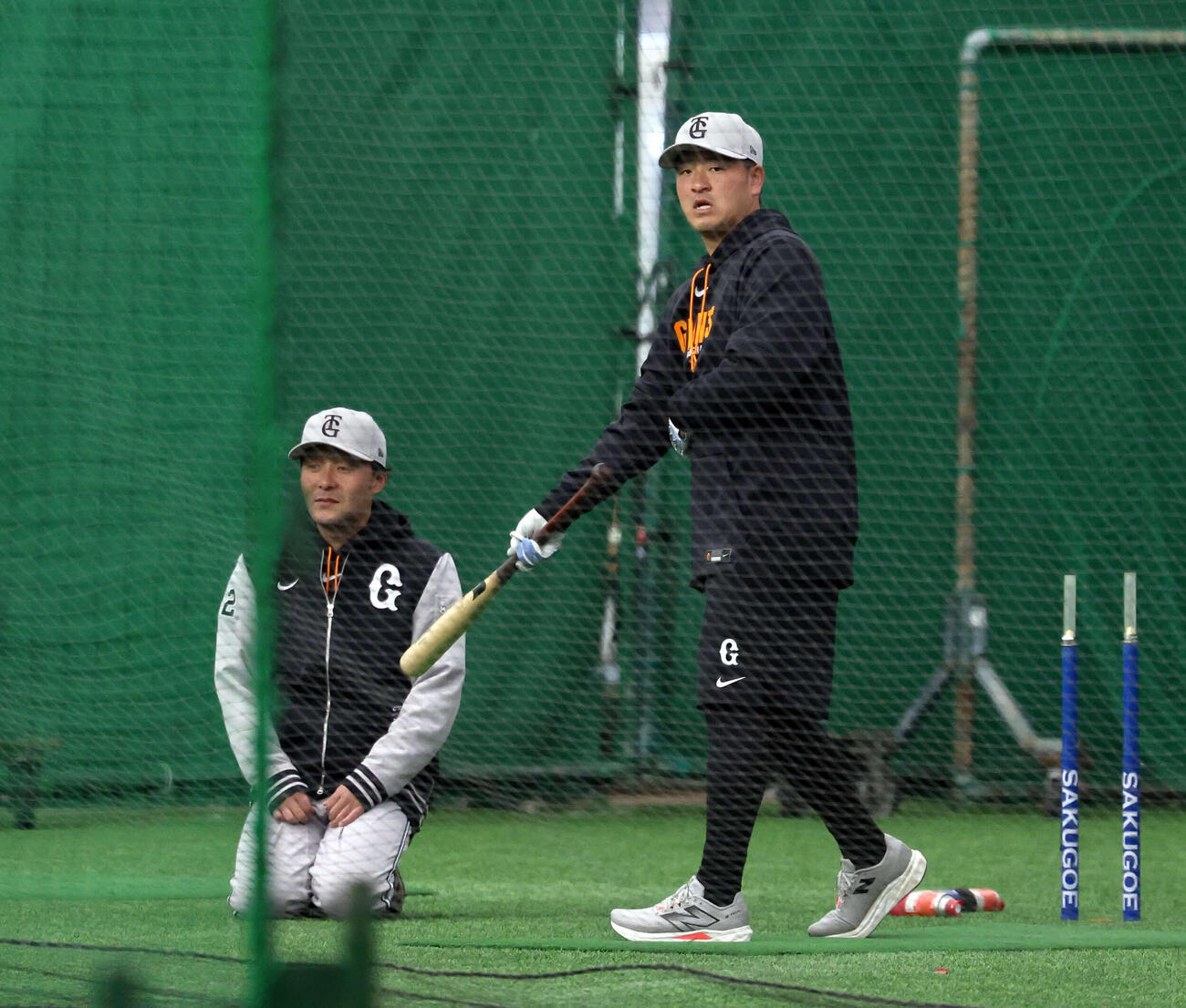 早出練習をする巨人岸田（撮影・浅見桂子）