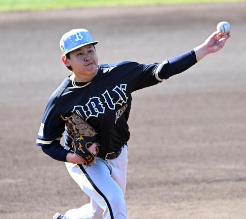 ライブBPに登板するオリックス宮城(撮影・和賀正仁)