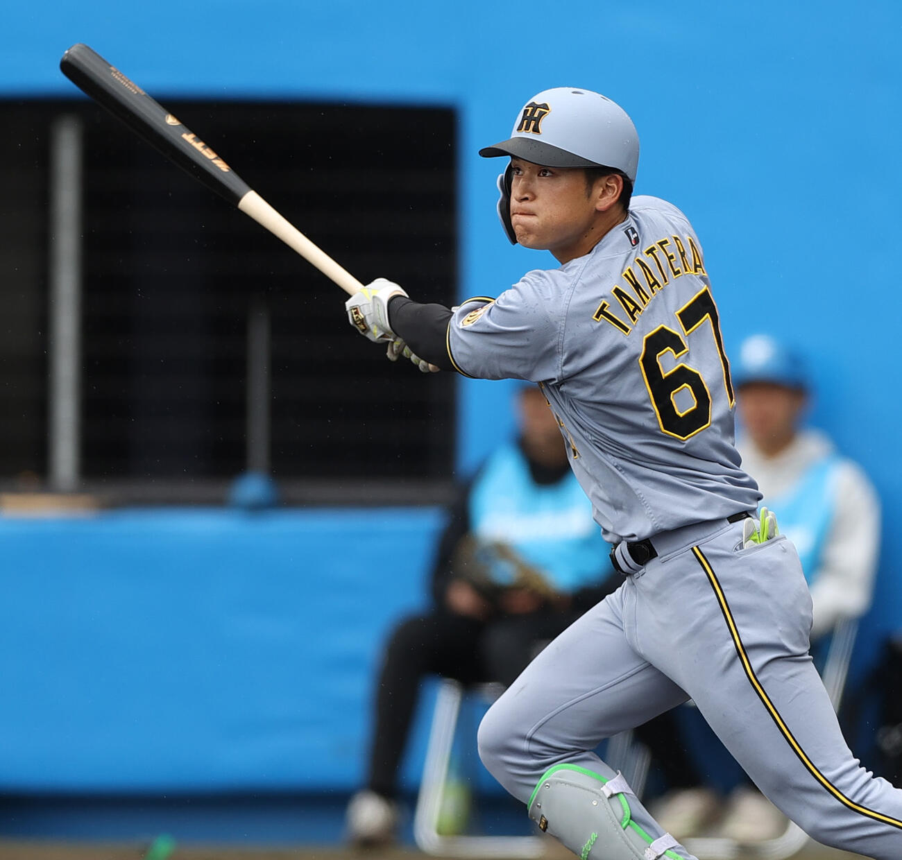 練習試合・日本ハム対阪神　6回表阪神2死二塁、高寺は左前適時打を放つ（撮影・上山淳一）