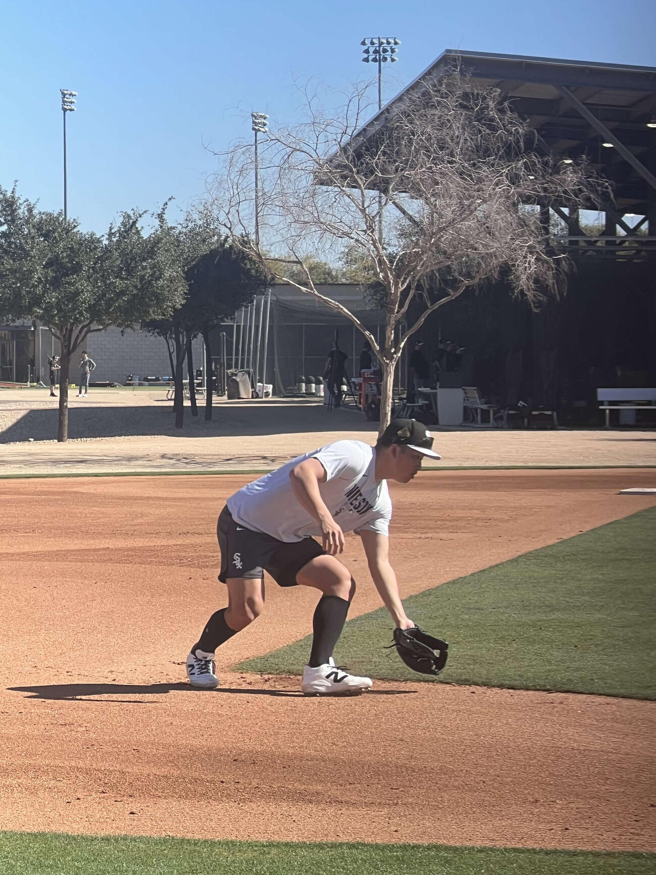 ホワイトソックス村上宗隆、アリゾナ自主トレ２日目、野手は１６日にキャンプイン – プロ野球写真ニュース：日刊スポーツ