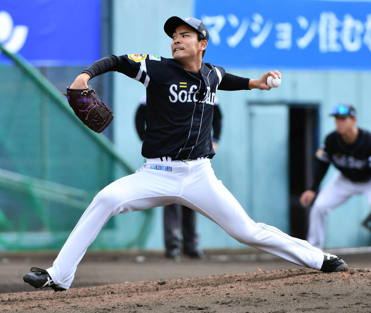 ライブBPに登板したソフトバンク大野（撮影・岩下翔太）