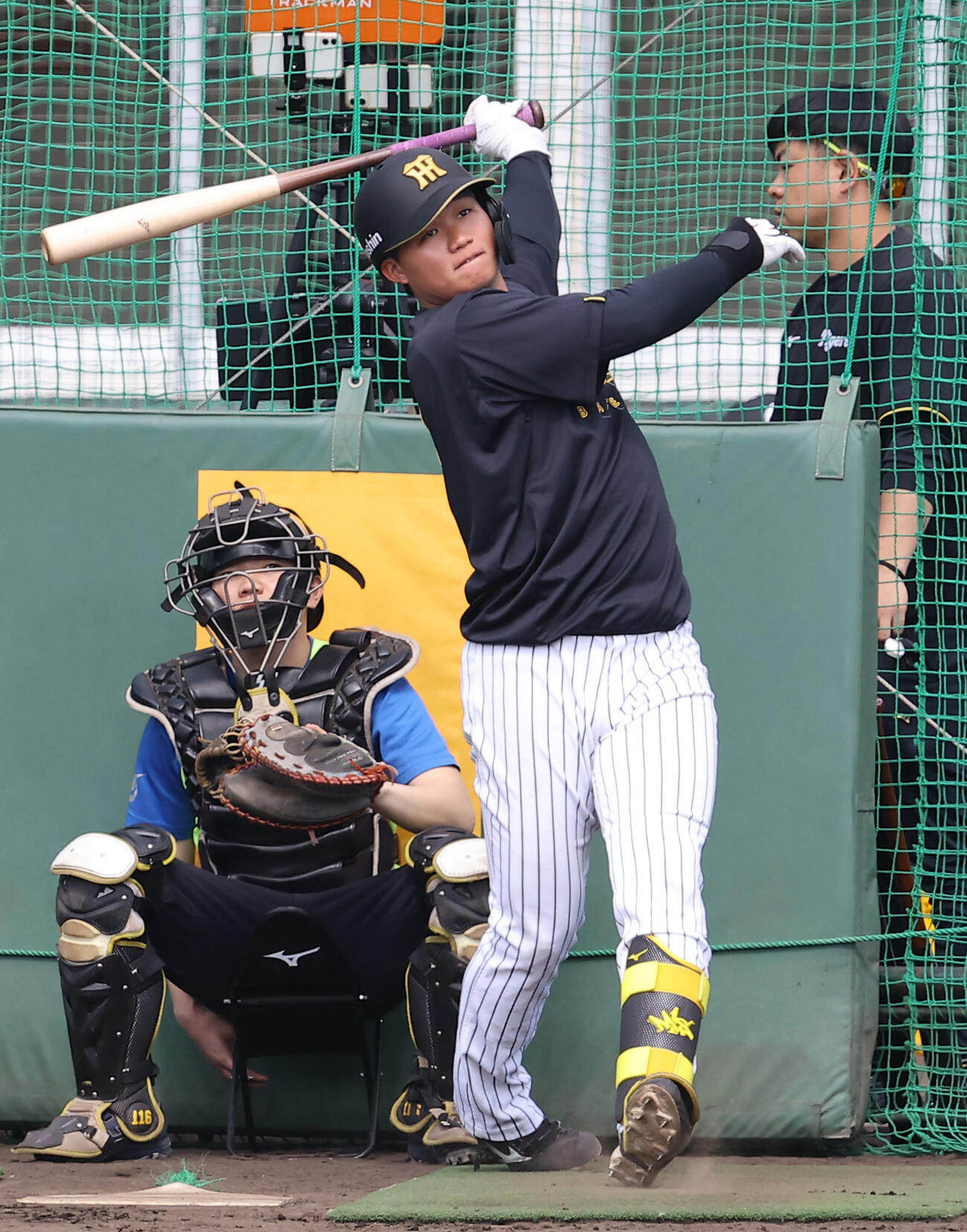 フリー打撃練習をする阪神森下（撮影・上田博志）