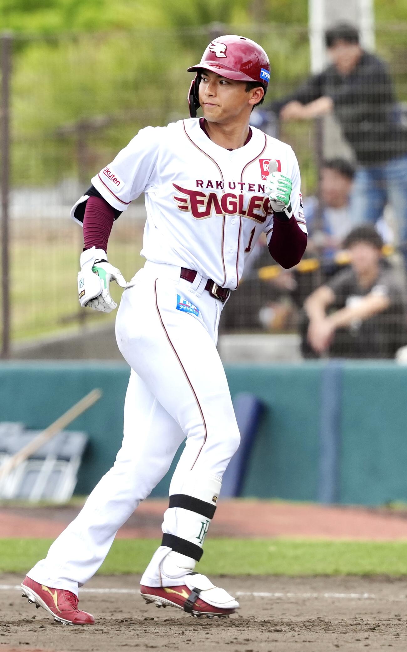 楽天対日本ハム　4回裏楽天1死満塁、適時打を放った宗山（撮影・江口和貴）