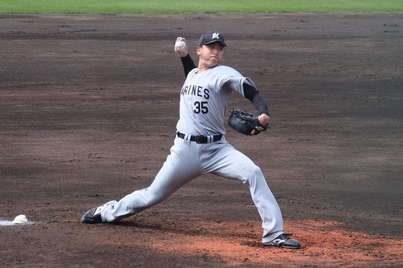 練習試合ヤクルト対ロッテ　ロッテ先発の田中（撮影・塚本光）