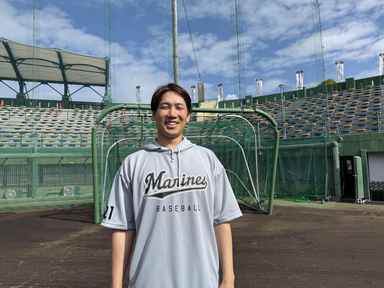 沖縄・糸満で前日練習をおこなった石川柊（球団提供）
