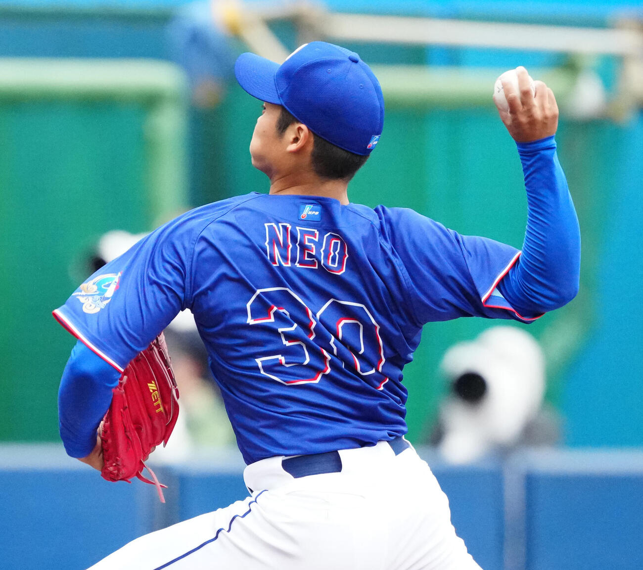 日本ハム対中日　中日4番手の根尾（撮影・江口和貴）