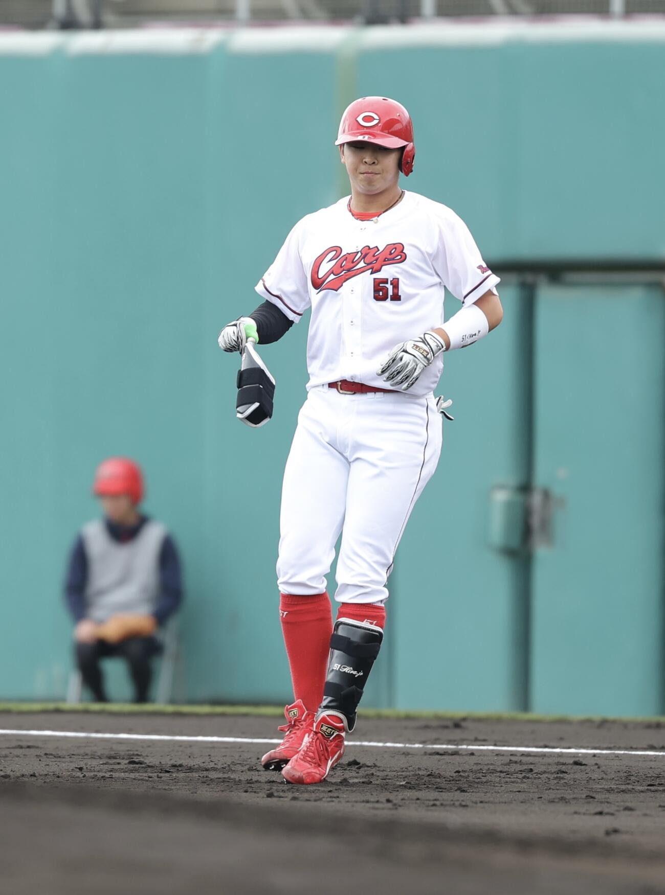 広島対楽天　1回裏広島無死、中前打で出塁する平川（撮影・河田真司）