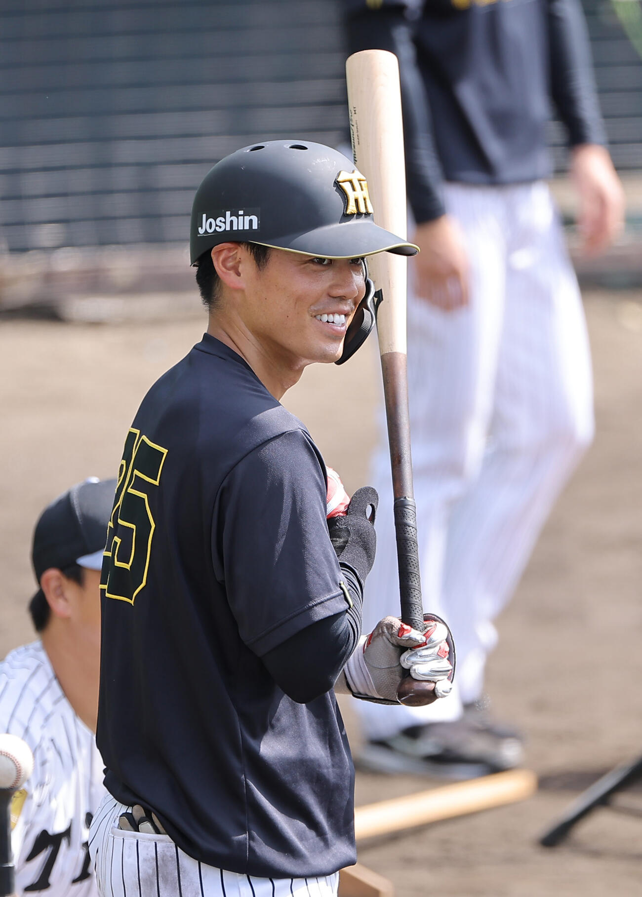 笑顔を見せる谷端（撮影・上田博志）