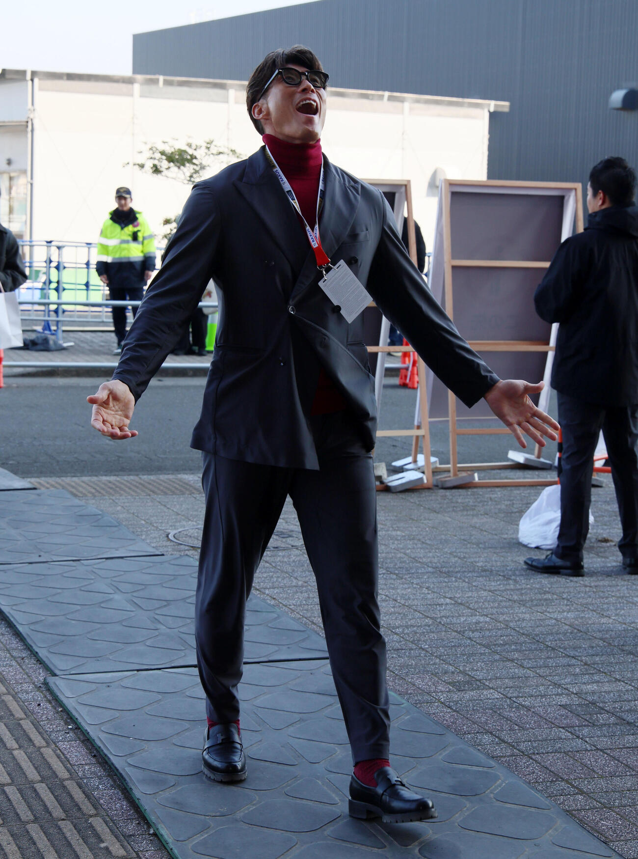 球場を訪れた糸井氏（撮影・加藤哉）