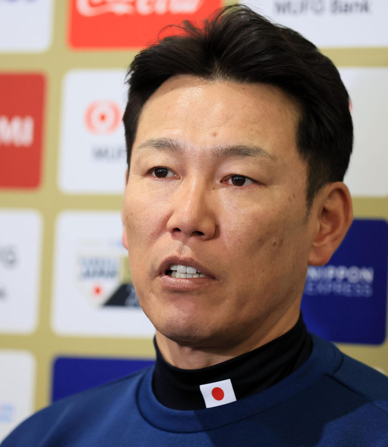 会見する侍ジャパン井端監督