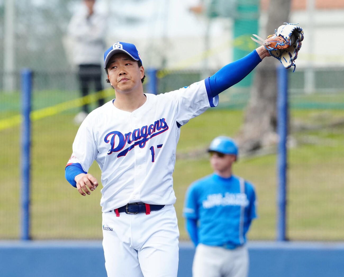 中日対日本ハム　中日先発の柳（撮影・江口和貴）