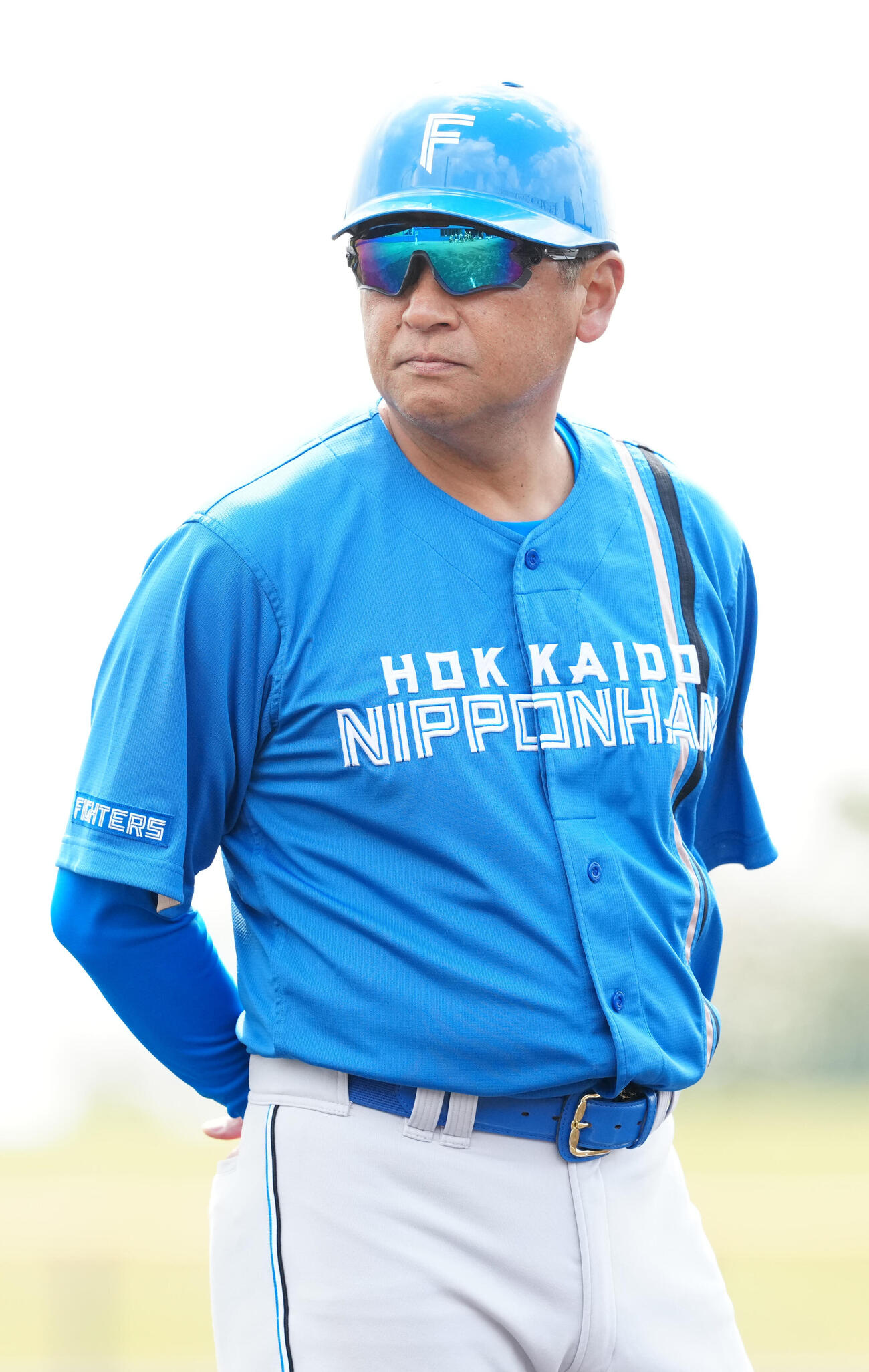 中日対日本ハム　5回まで三塁ベースコーチを務める日本ハム林ヘッドコーチ（撮影・江口和貴）