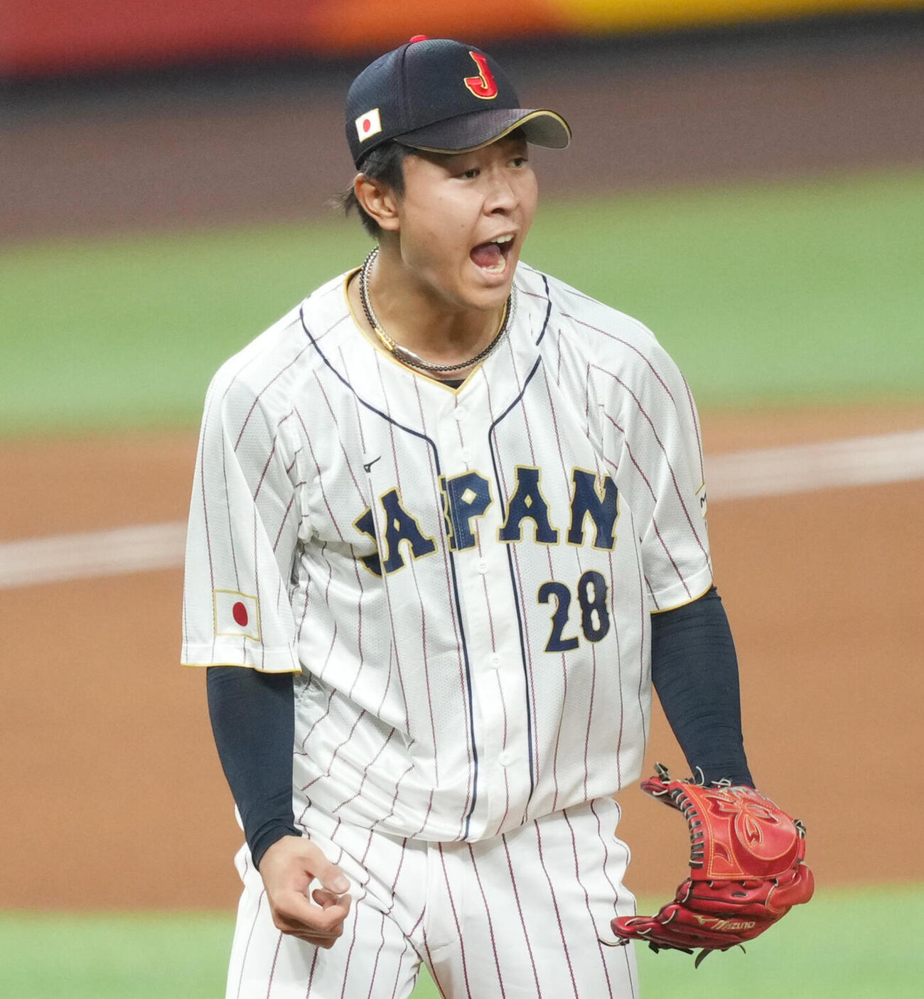日本対米国　5回表米国無死一塁、トラウトを三振に仕留め、雄たけびを上げる高橋宏（撮影・菅敏）