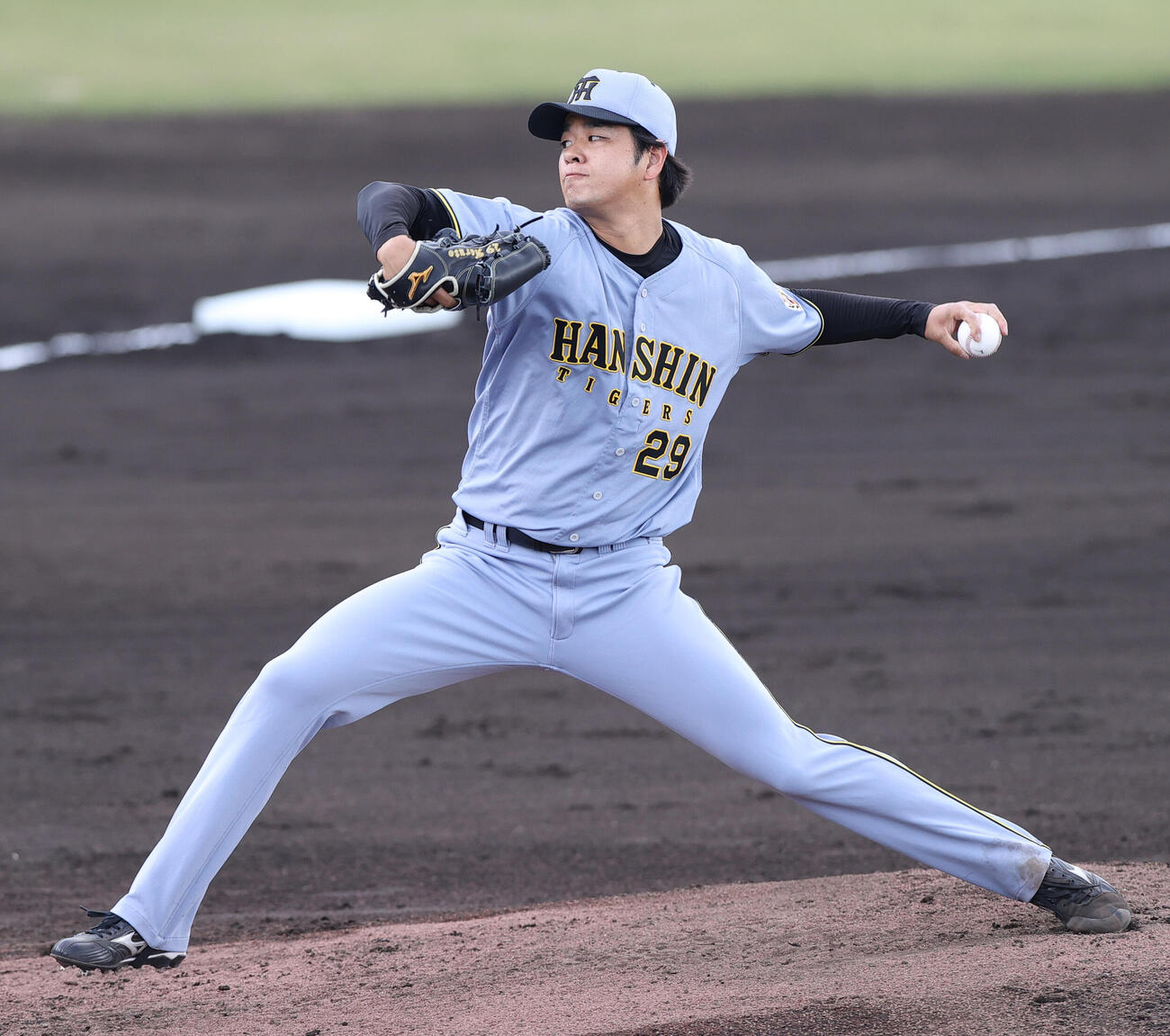 オープン戦　中日対阪神　2回裏、力投する阪神高橋（撮影・上山淳一）