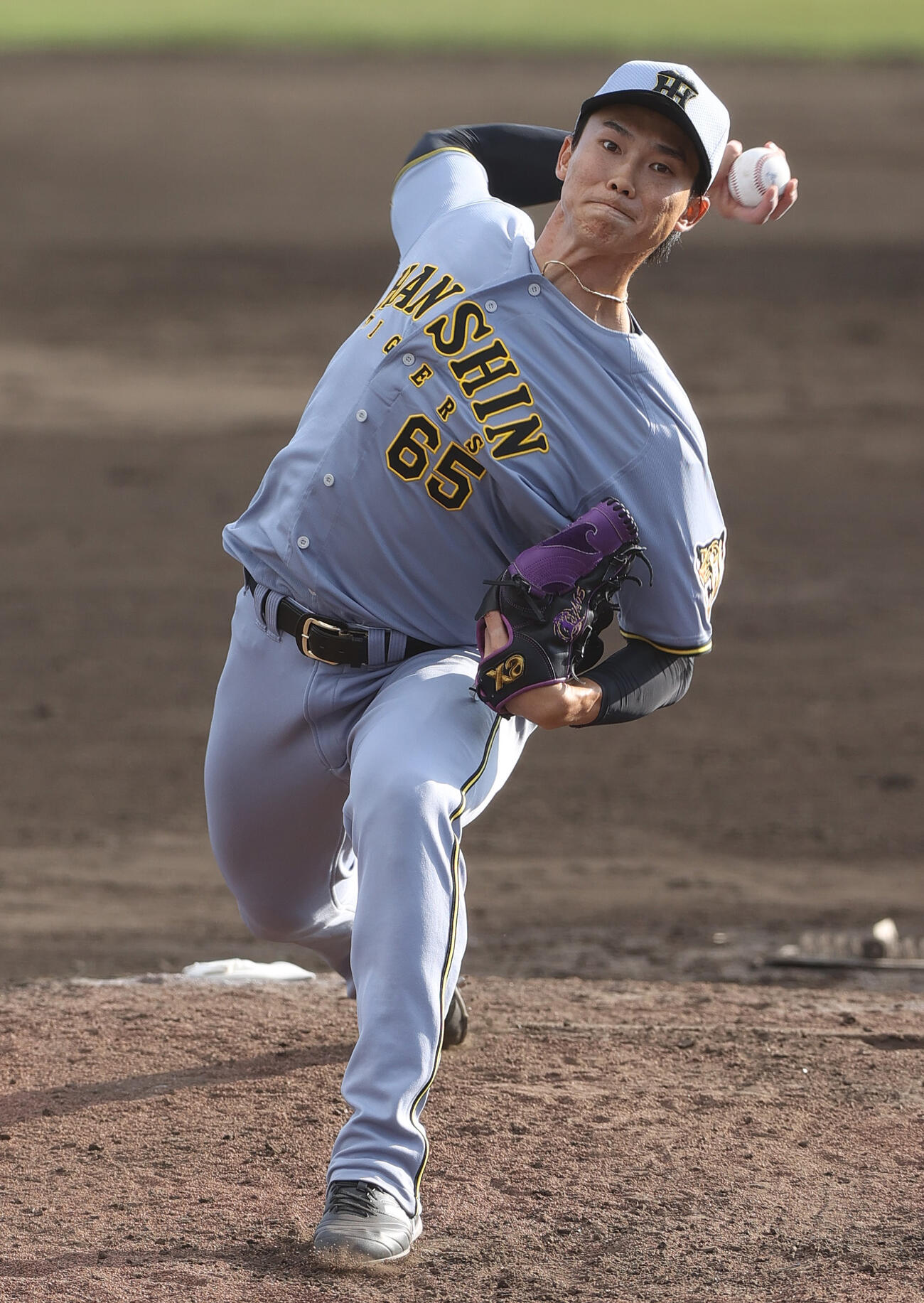 オープン戦　中日対阪神　9回裏に登板する阪神湯浅（撮影・上山淳一）