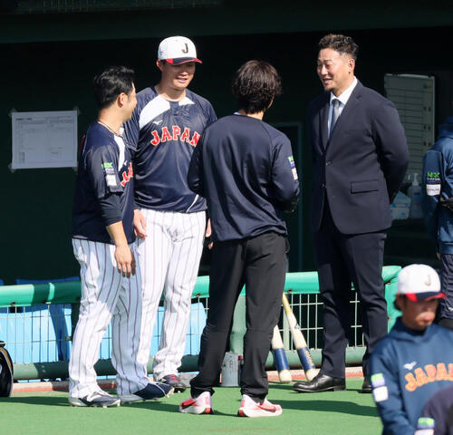 侍ジャパン】WBC連覇へ初実戦スタメン発表 4番佐藤輝明＆先発曽谷龍平