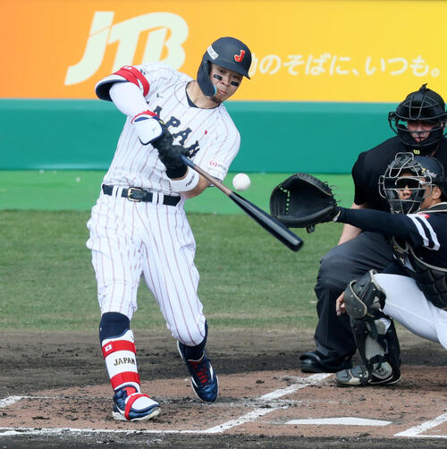 侍ジャパン】坂本誠志郎が“侍1号”！ソフトバンク上茶谷の直球を左翼