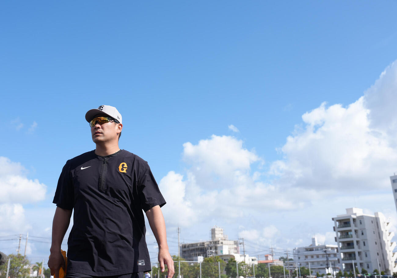 練習に臨む巨人田中将（撮影・足立雅史）
