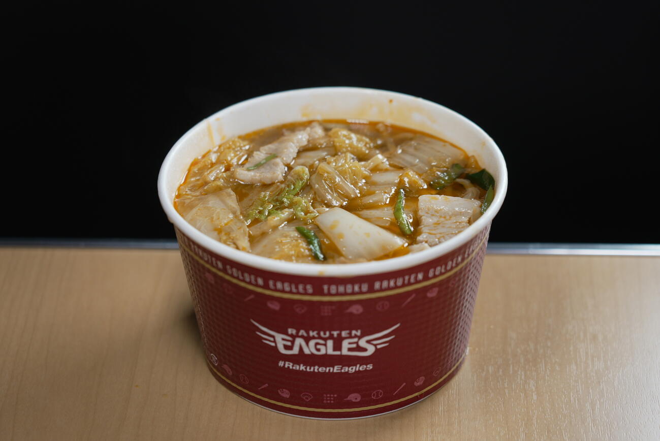 奈良スタミナラーメン（楽天野球団提供）