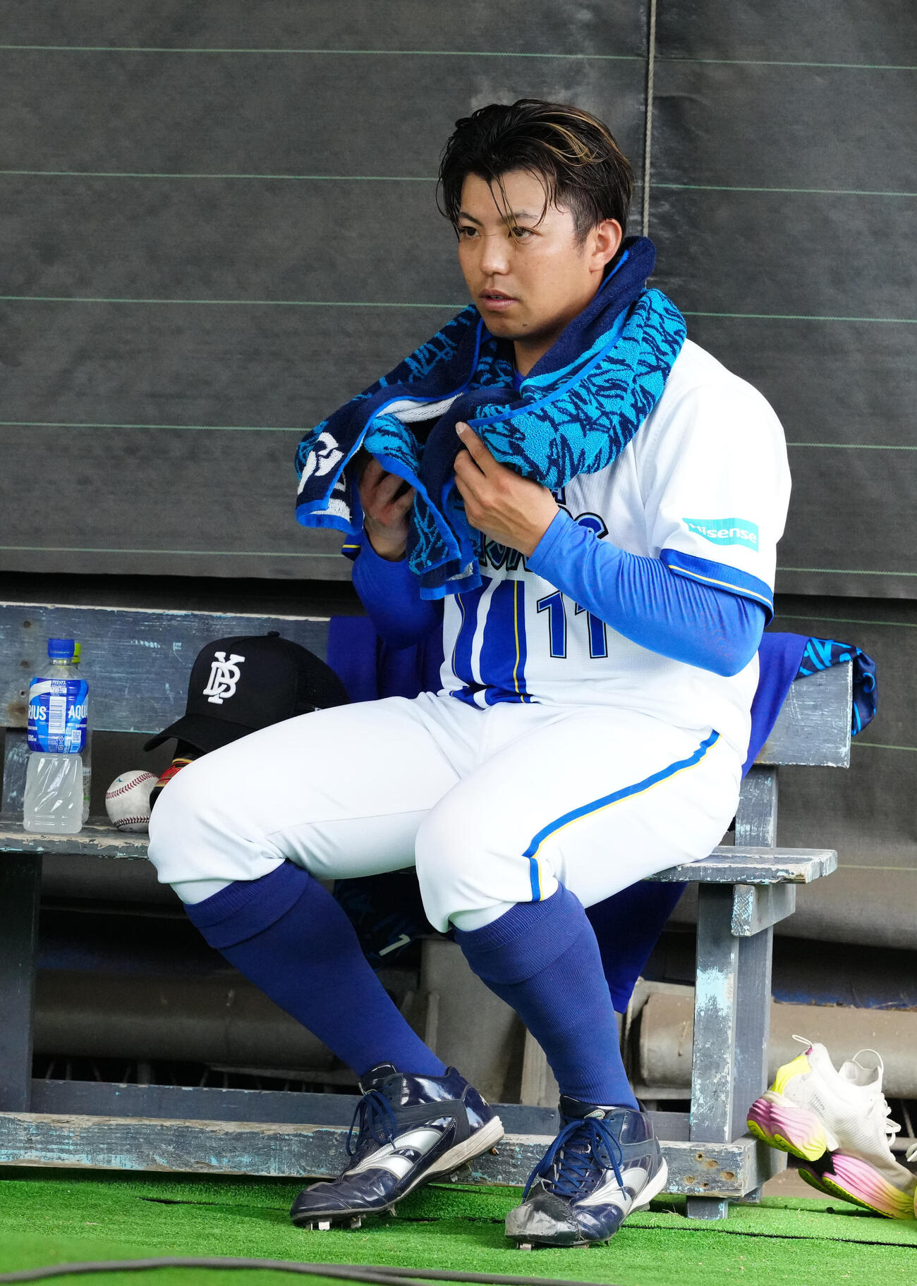 ブルペン投球を終えたDeNA東（撮影・江口和貴）