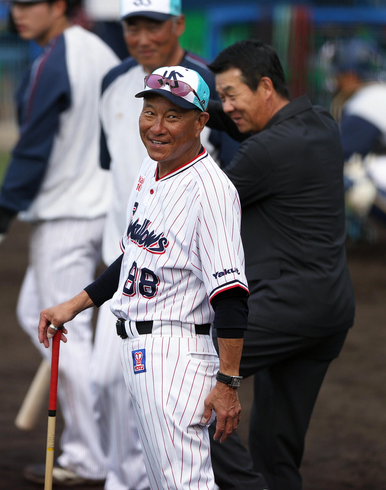 オープン戦　ヤクルト対阪神　試合前、笑顔のヤクルト池山監督（撮影・上山淳一）