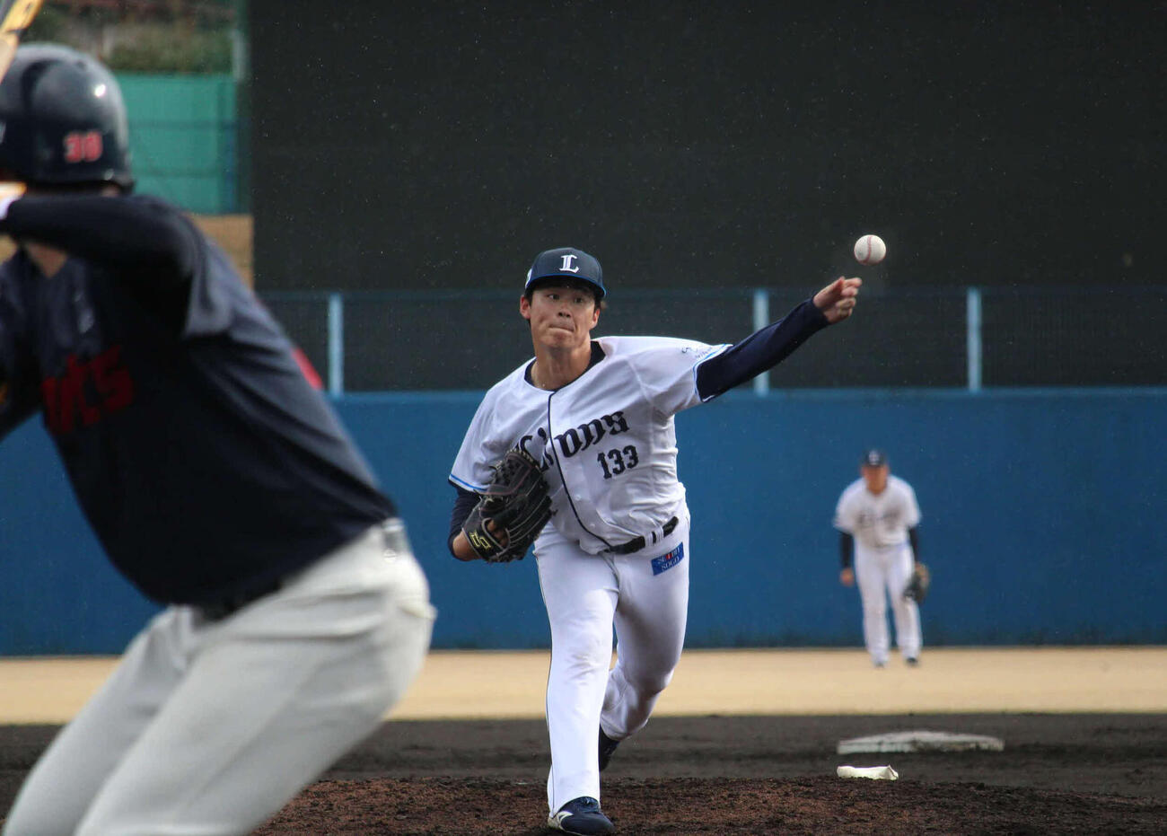 練習試合西武－韓国ロッテ　支配下登録を目指す西武佐藤爽（撮影・金子真仁）