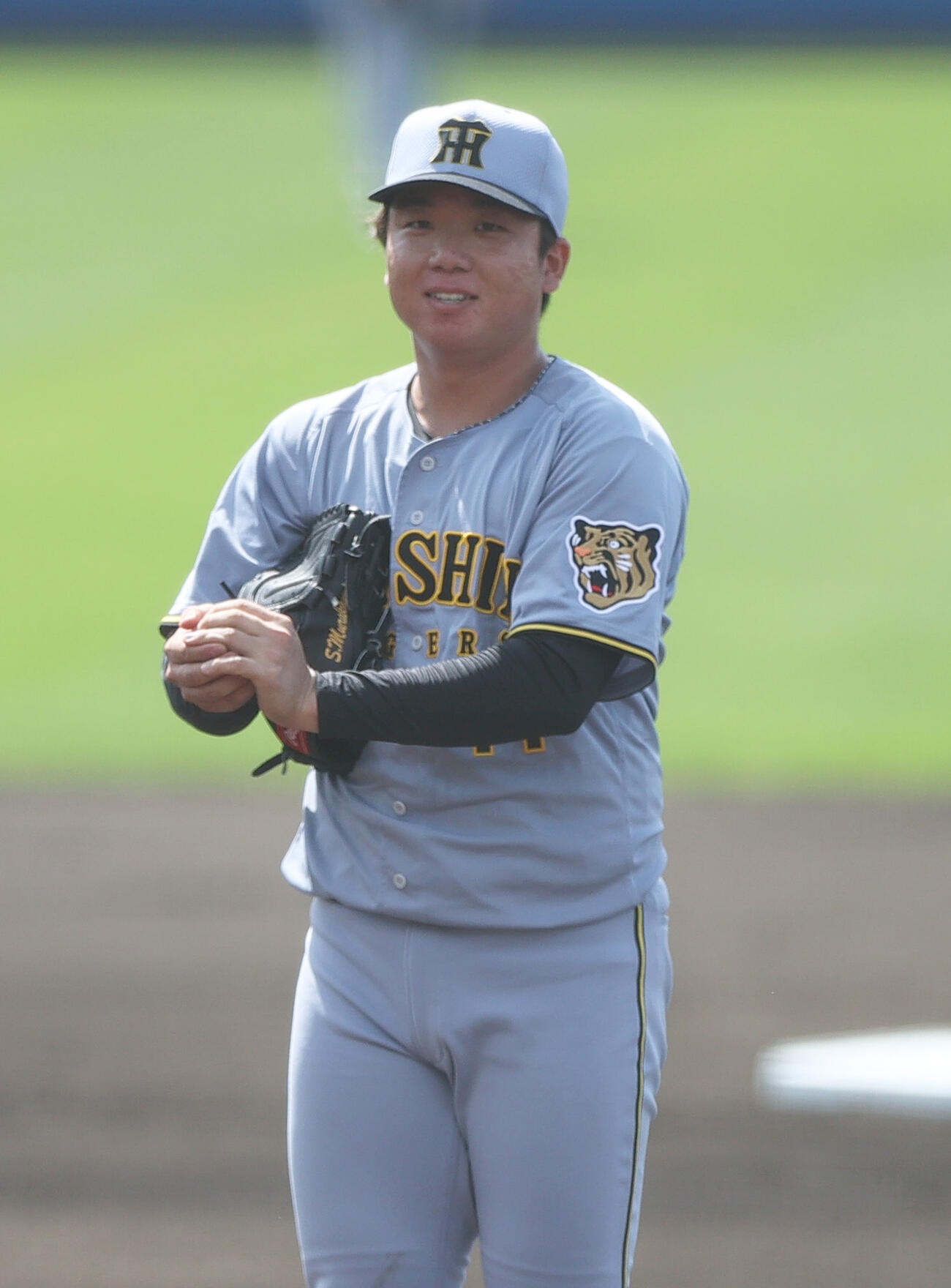 オープン戦　ヤクルト対阪神　阪神先発の村上（撮影・上山淳一）