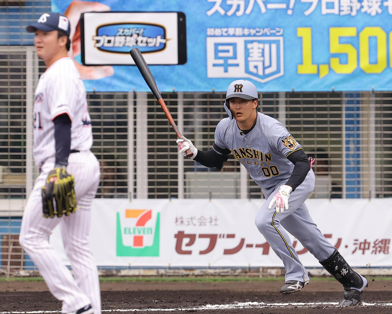 ヤクルト対阪神　6回表阪神2死、元山は安打を放つ（撮影・上田博志）