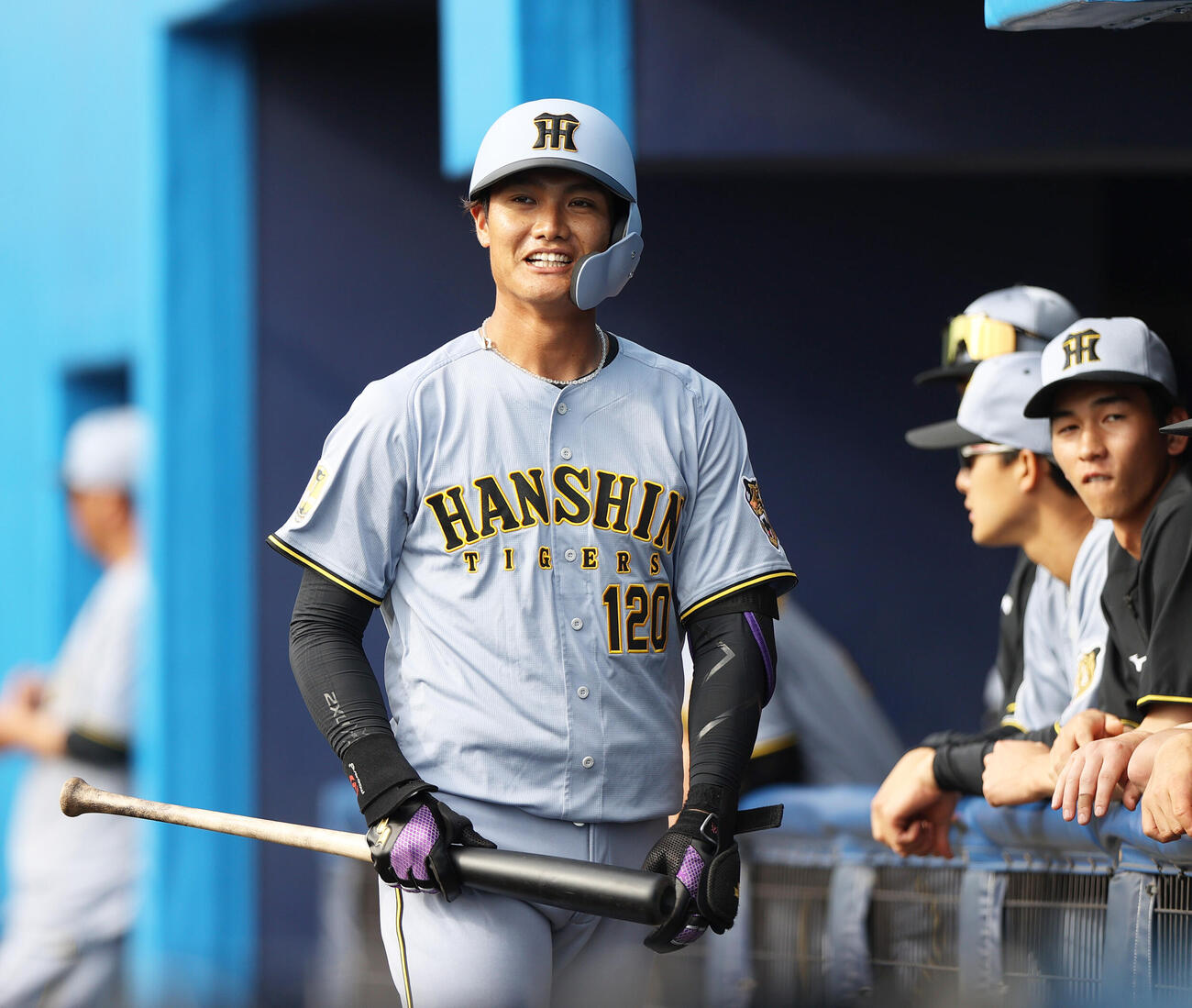 日本ハム対阪神　9回表阪神無死、代打西純は遊ゴロに倒れる（撮影・上山淳一）