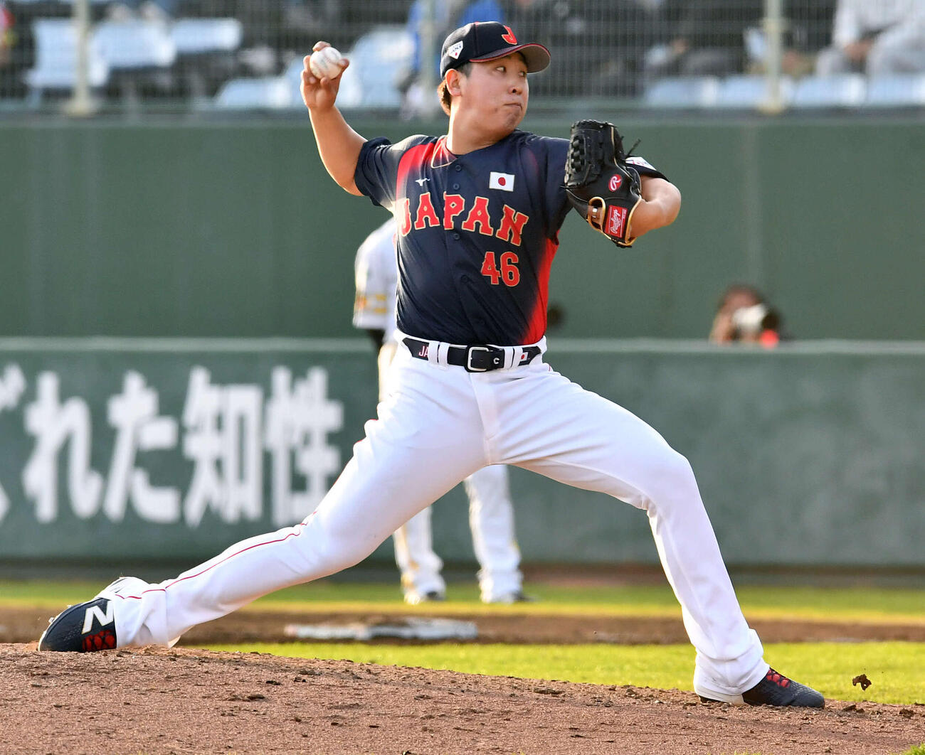 日本対ソフトバンク　特別練習の10回裏から登板した、日本7番手の藤平（撮影・岩下翔太）