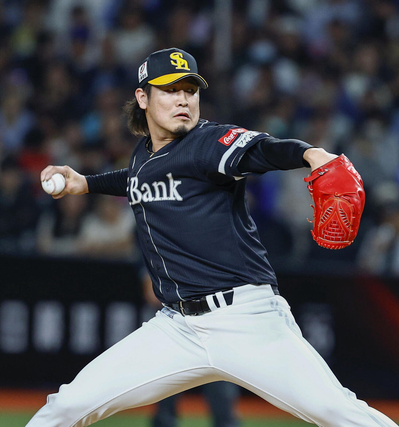 台湾代表戦に登板したソフトバンク杉山（共同）