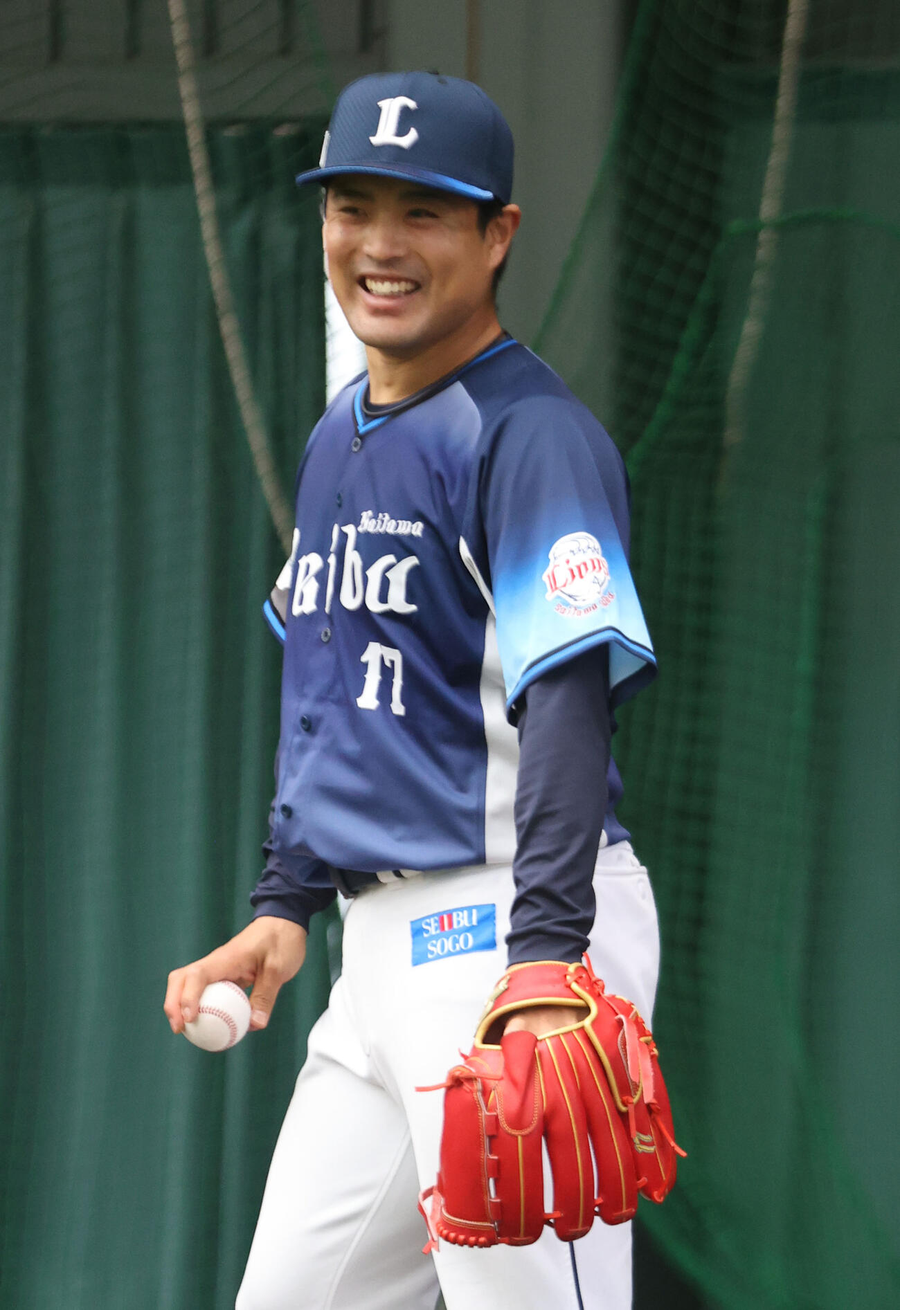 ブルペンに入った松本（2026年2月撮影）