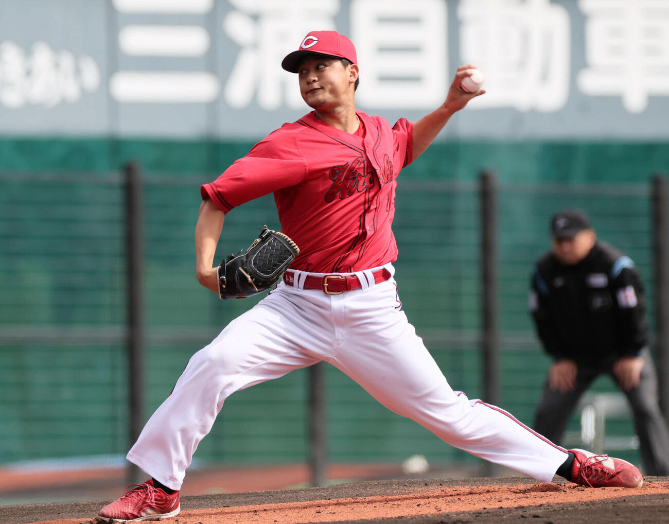 楽天対広島　広島先発の森（撮影・加藤孝規）