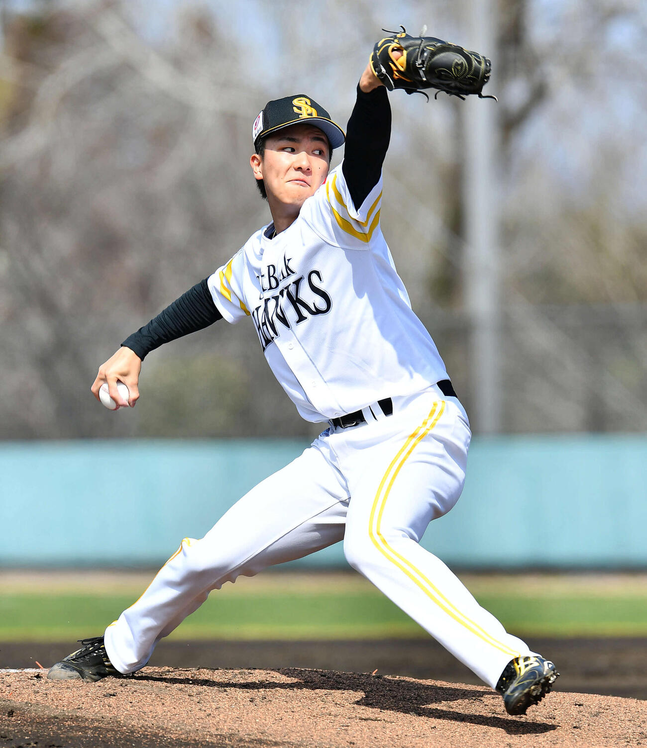 B組の練習試合で先発したソフトバンク藤原（撮影・岩下翔太）