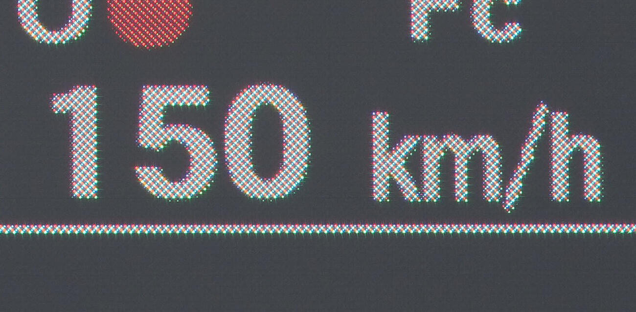 6回から登板した巨人竹丸の球速は150キロを記録する（撮影・足立雅史）