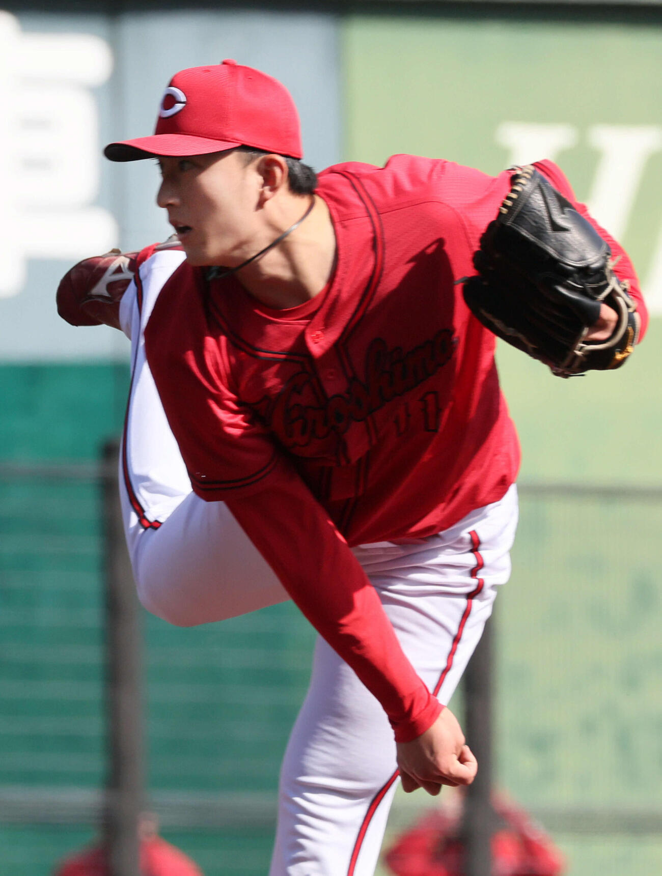 楽天対広島　5回裏楽天、広島2番手の斉藤汰（撮影・加藤孝規）