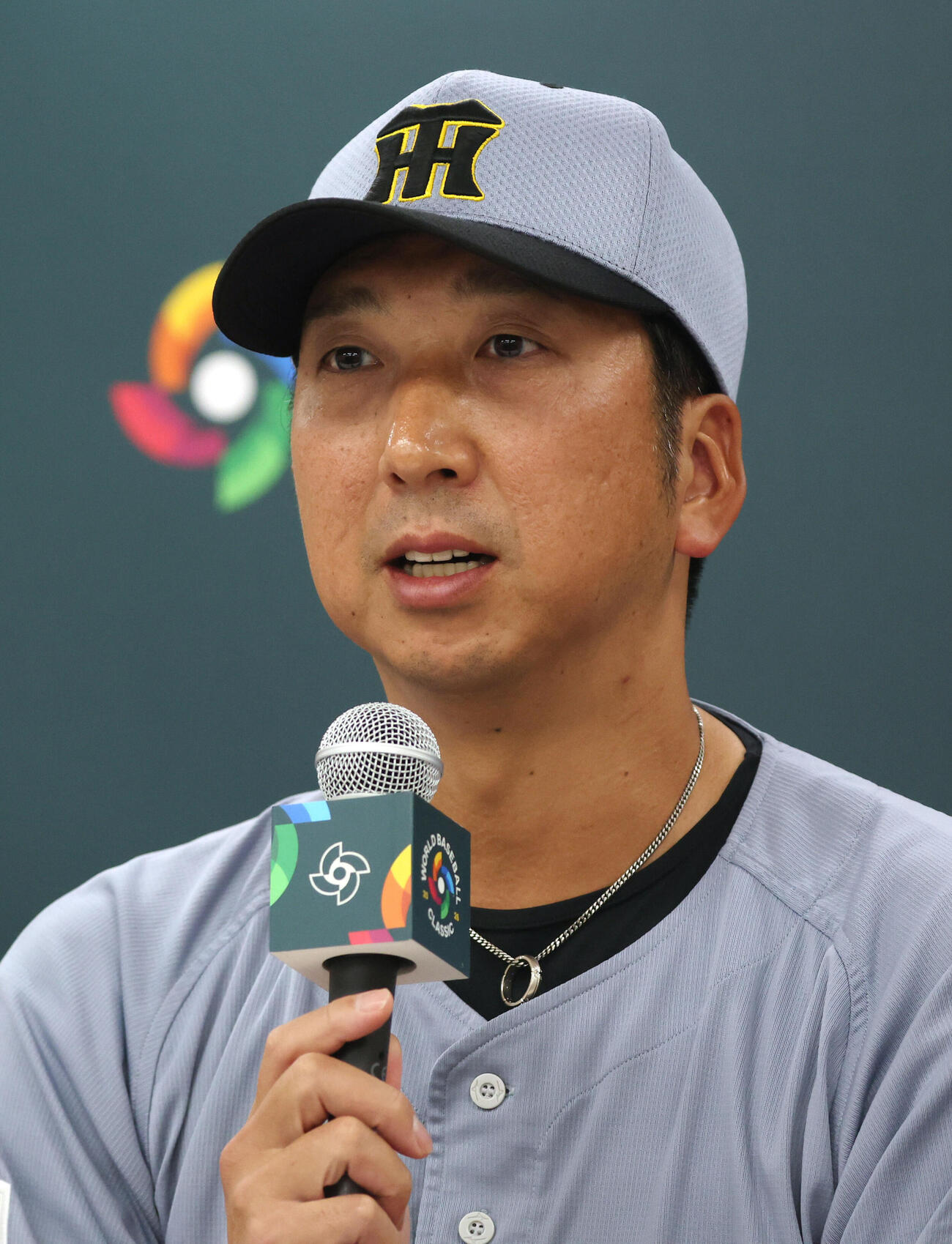 韓国対阪神　試合を終え、記者会見する阪神藤川監督