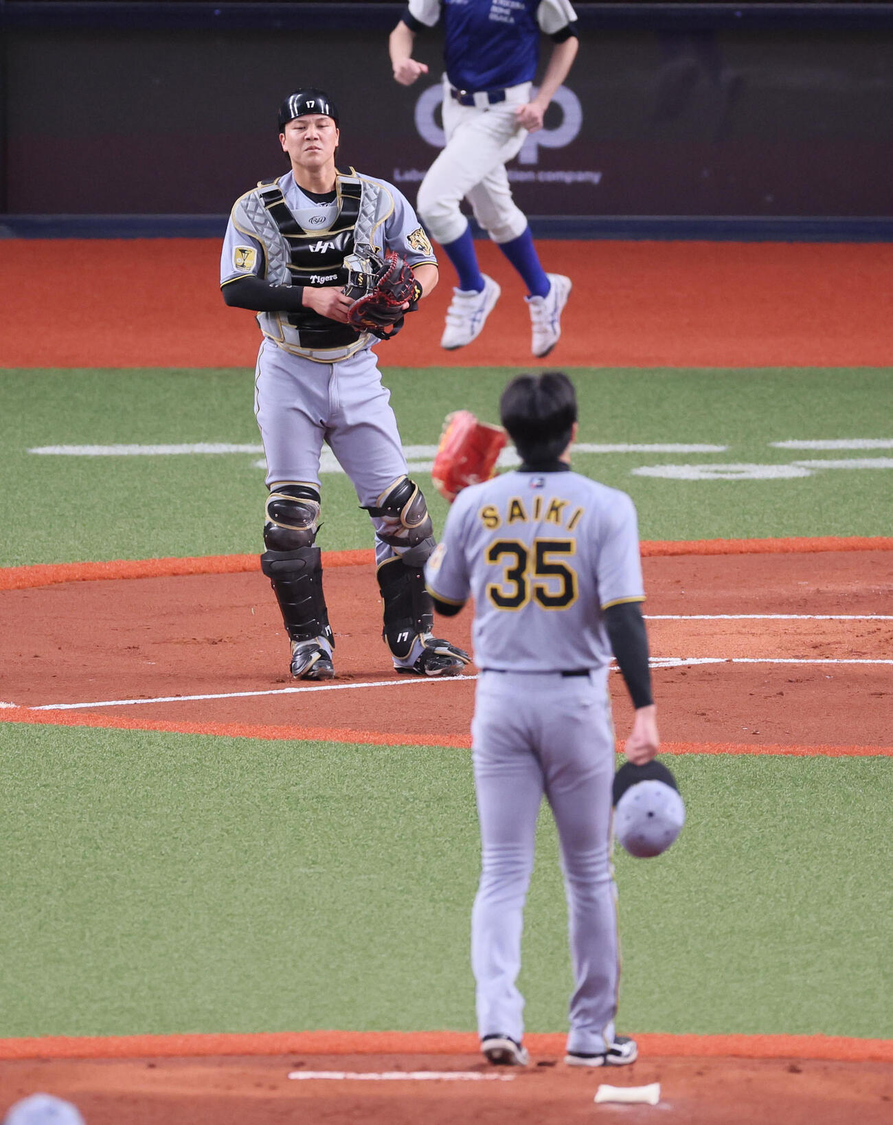 阪神対韓国　阪神才木とバッテリーを組んだ伏見（撮影・宮崎幸一）