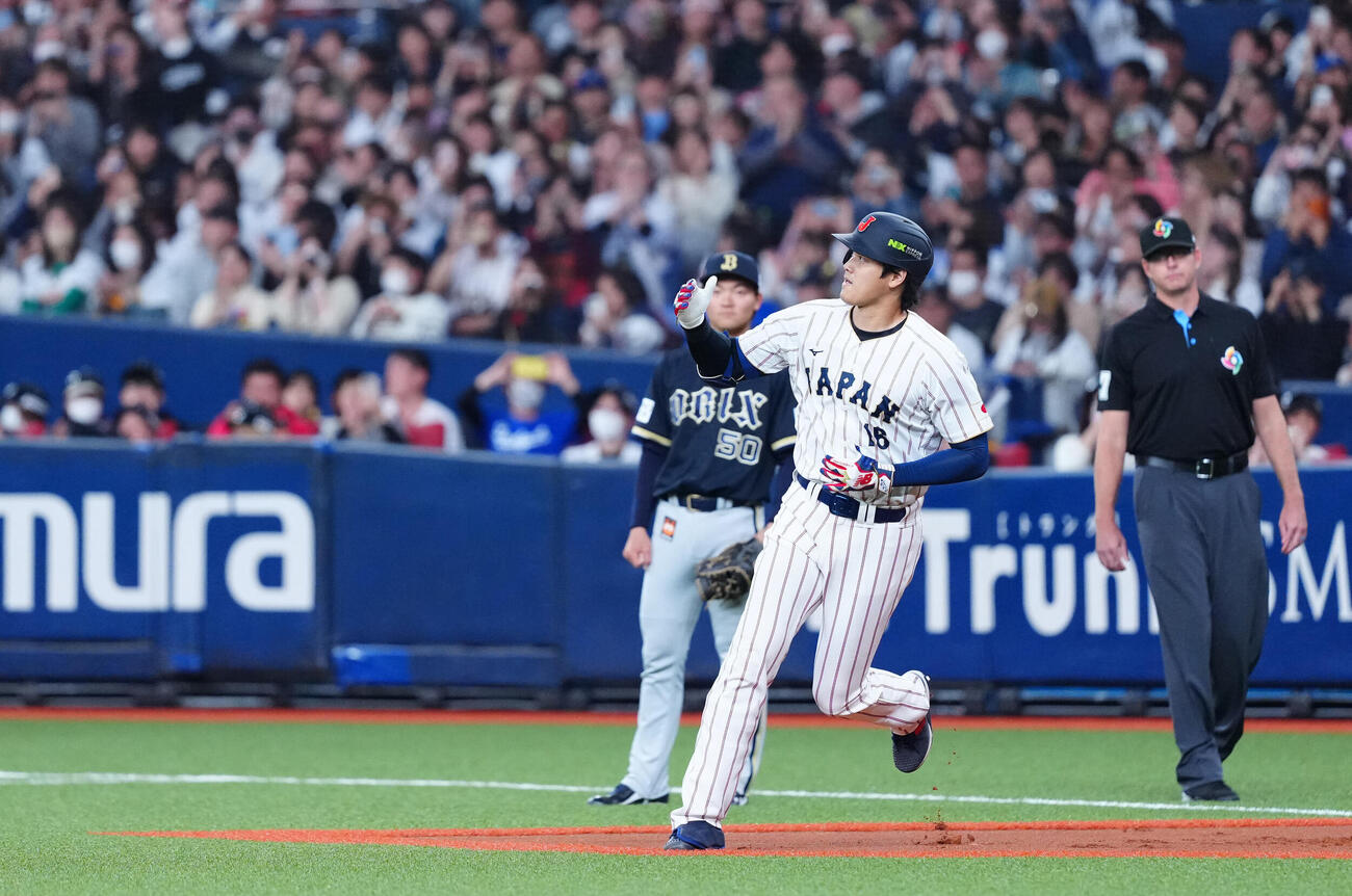 日本対オリックス　1回表日本1死、左飛に倒れる大谷（撮影・垰建太）