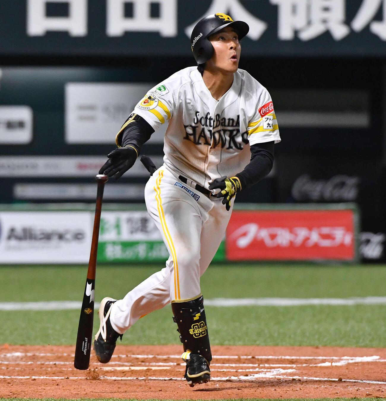 ソフトバンク対ヤクルト　3回裏ソフトバンク2死、柳町は右越え本塁打を放つ（撮影・岩下翔太）