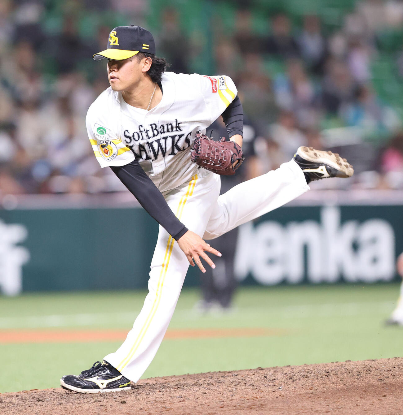 ソフトバンク対ヤクルト　８回に登板したソフトバンク稲川（撮影・梅根麻紀）