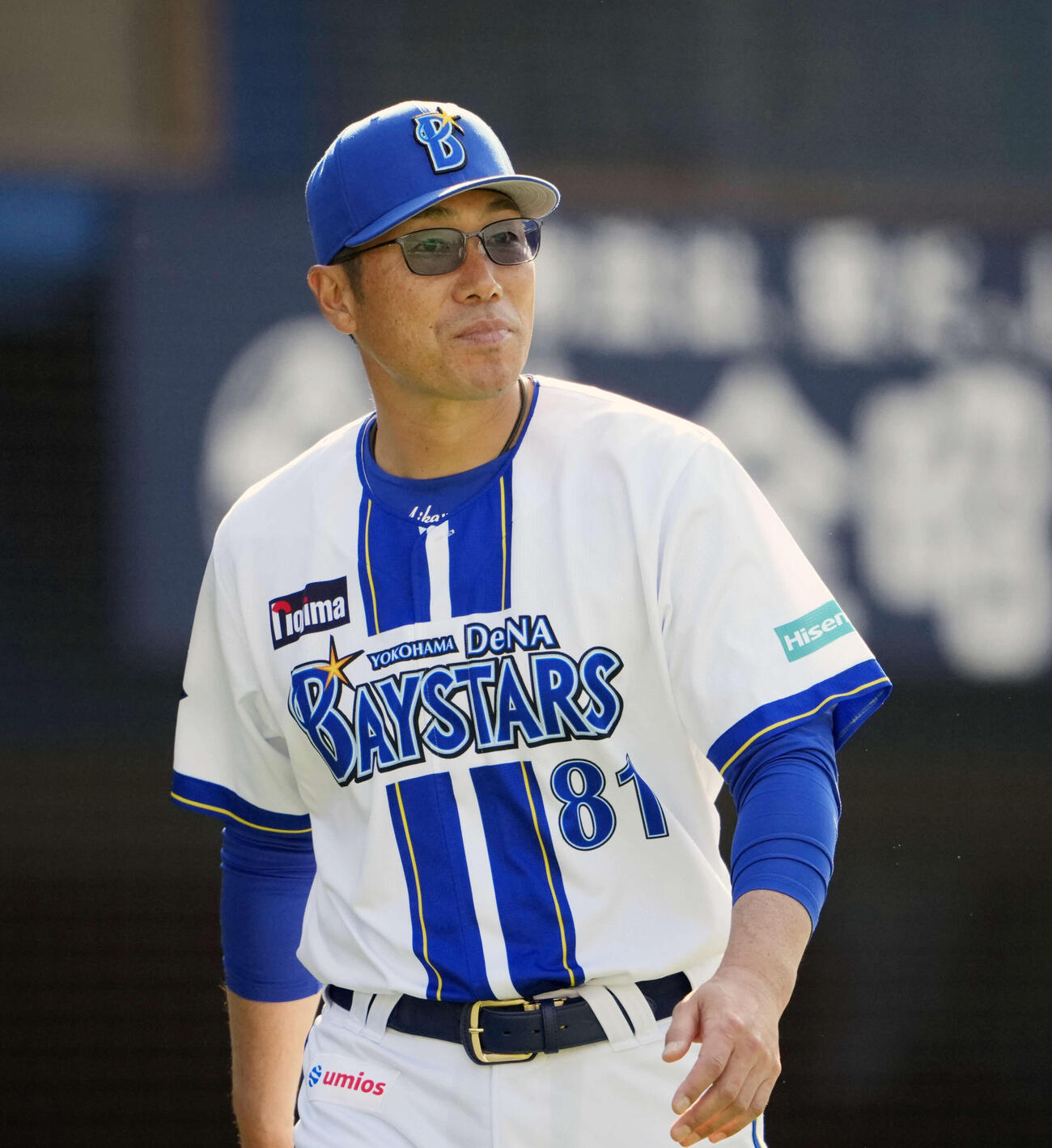 DeNA対中日　指揮を執るDeNA相川監督（撮影・小島史椰）